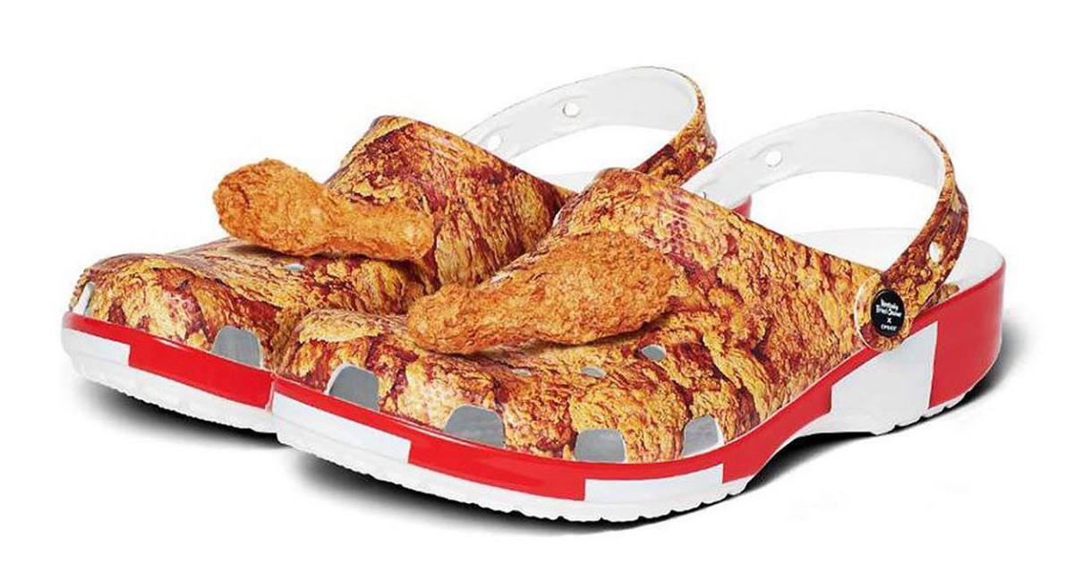 Salt: главное здесь, остальное по вкусу - Crocs и KFC создали обувь с ароматным декором в виде жареной курицы