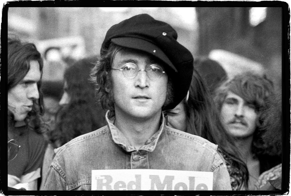 Salt: главное здесь, остальное по вкусу - John Lennon, London, 1975 / Rowland Scherman