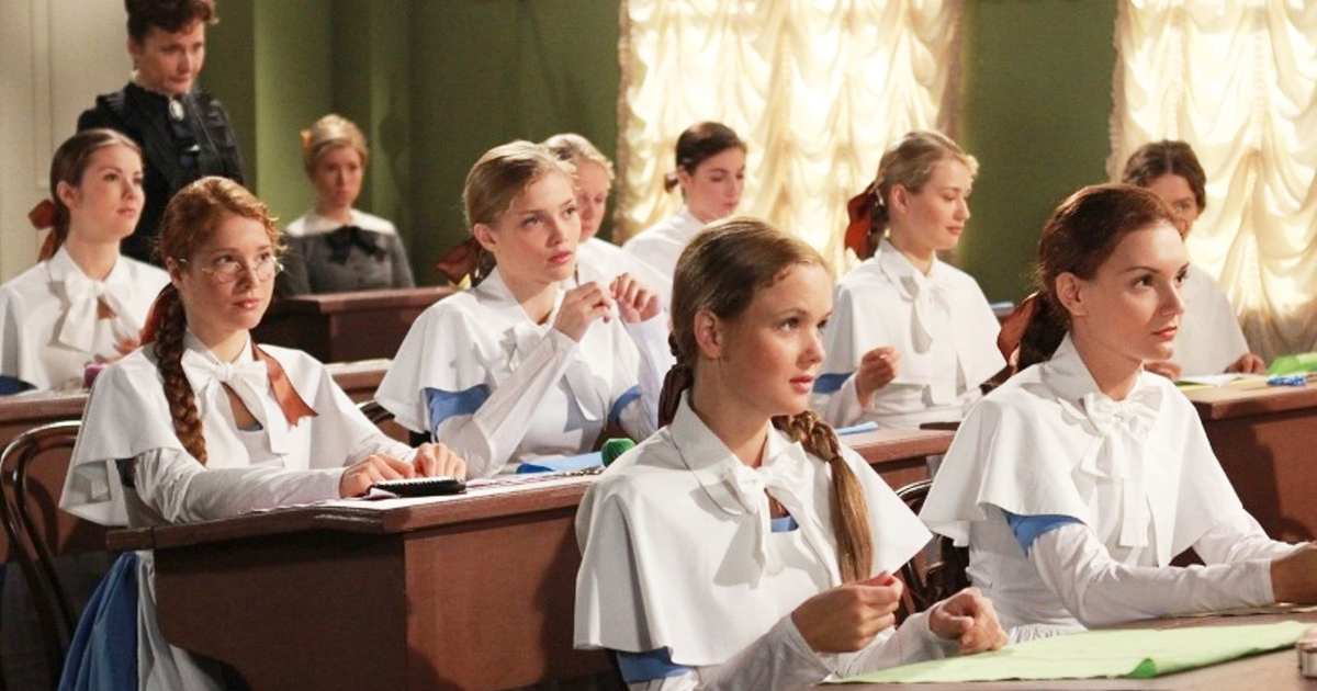 Salt: главное здесь, остальное по вкусу - В Петербурге откроют школу для девочек — их будут обучать танцам, этикету и сервировке стола