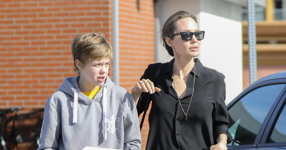 Salt: главное здесь, остальное по вкусу - СМИ: дочь Анджелины Джоли и Брэда Питта хочет переехать к отцу