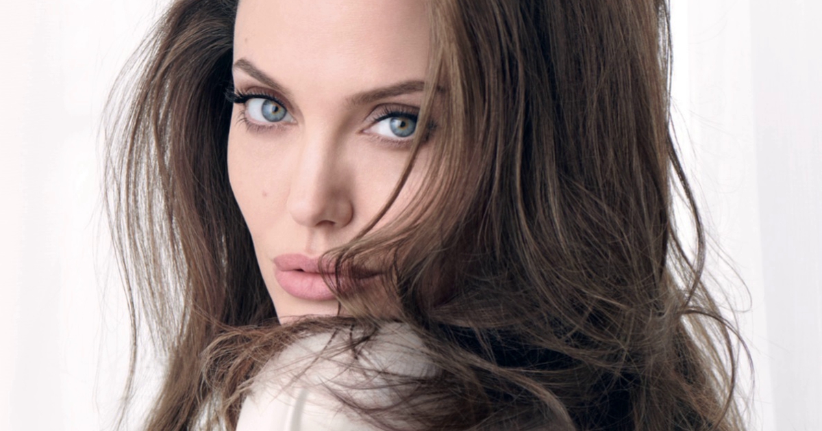 Salt: главное здесь, остальное по вкусу - Дерзкая и пленительная: Анджелина Джоли в рекламе нового аромата Guerlain