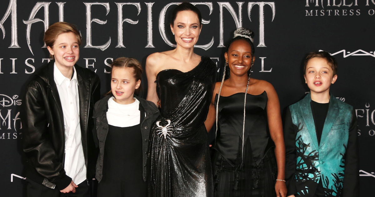 Salt: главное здесь, остальное по вкусу - Анджелина Джоли с детьми, Эль Фаннинг и Мишель Пфайффер на премьере «Малефисенты»