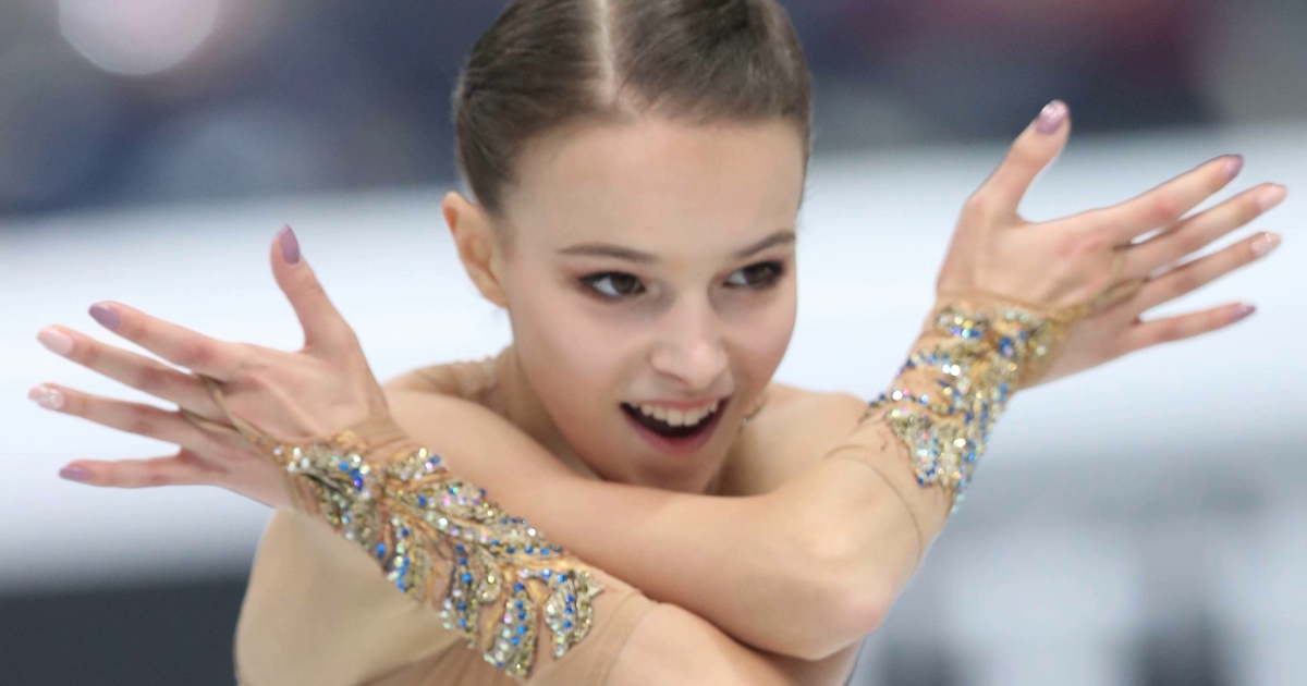 Salt: главное здесь, остальное по вкусу - Анна Щербакова стала двукратной чемпионкой России по фигурному катанию