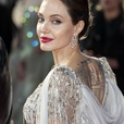 Анджелина Джоли рассказала, что наслаждается домашним «хаосом» во время карантина